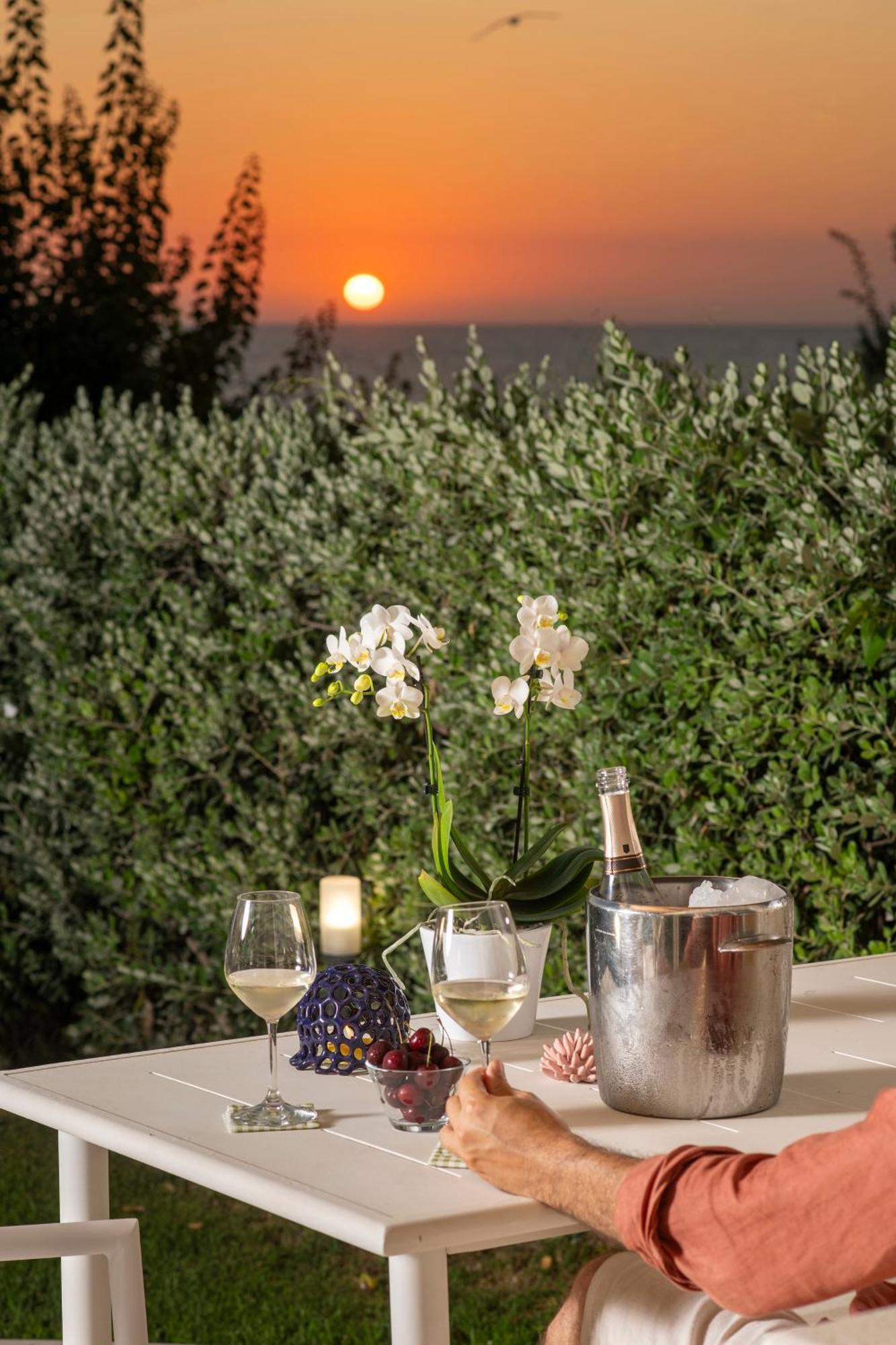 Orablu Executive Villas Forio di Ischia Exterior foto